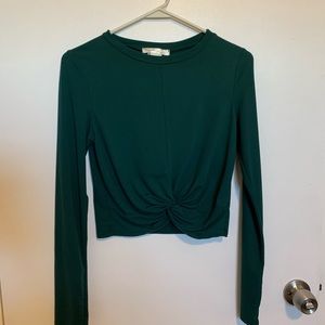 Green long sleeve crop top